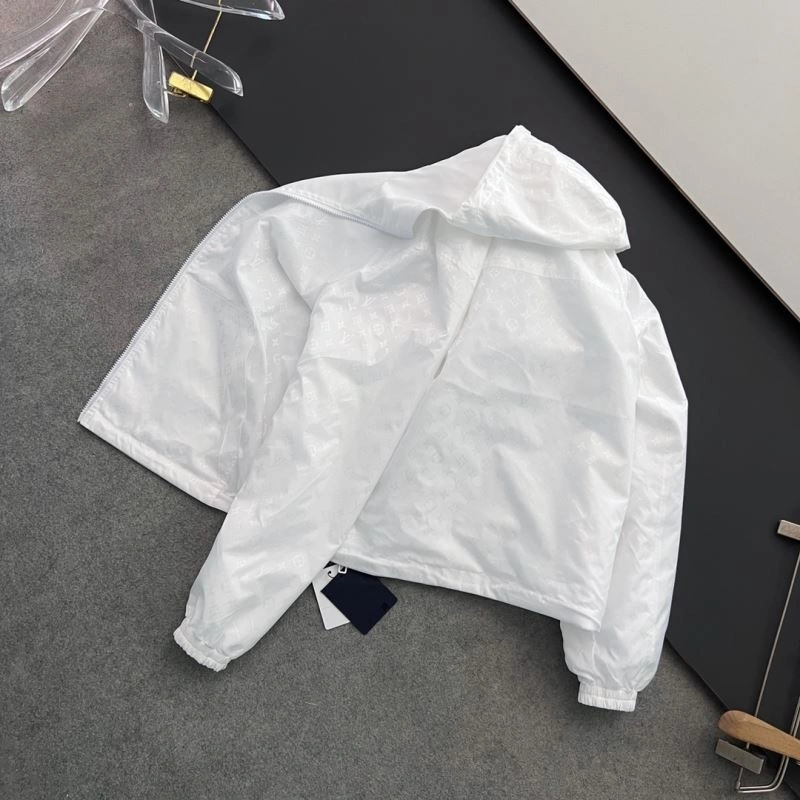 Louis Vuitton Outwear Affordable 136750