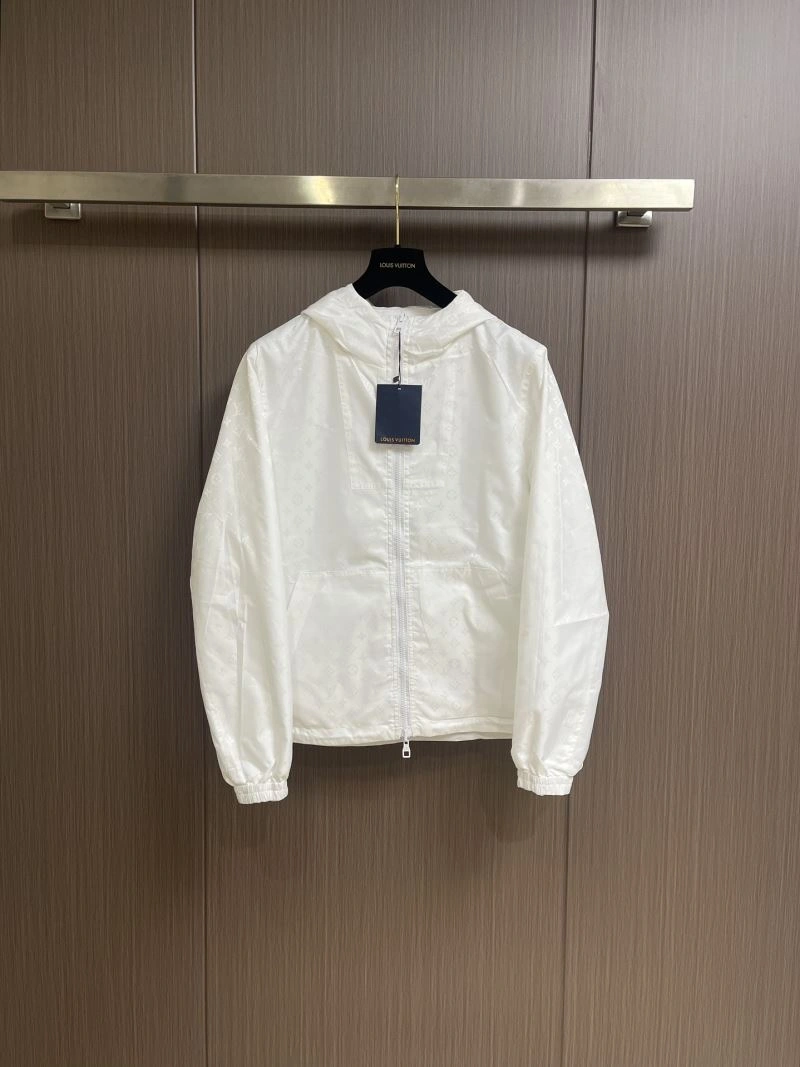 Louis Vuitton Outwear Efficient 136725