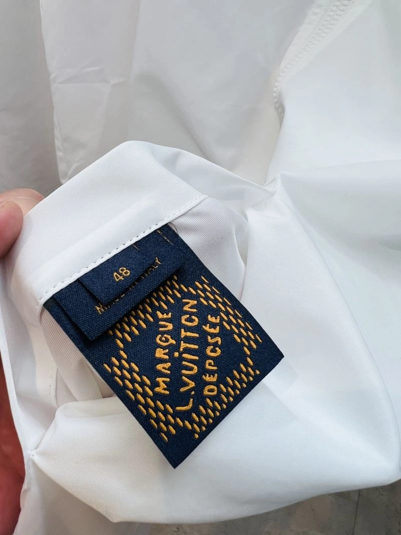 EyeCatching Louis Vuitton Outwear 136723