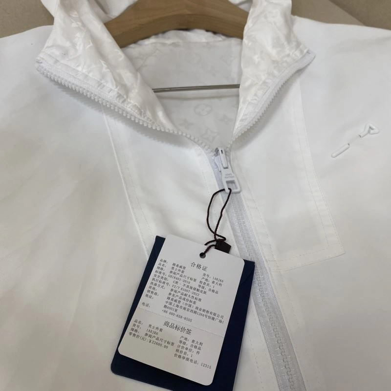 Louis Vuitton Outwear Minimalist 136724