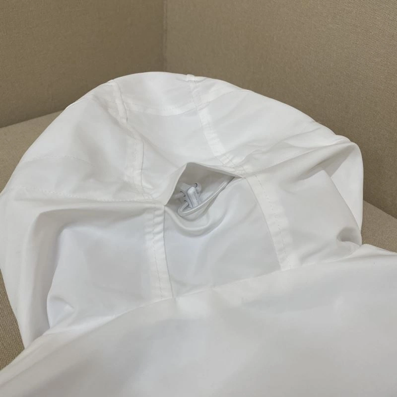 Louis Vuitton Outwear Minimalist 136724
