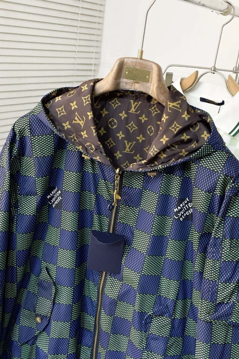 Casual Louis Vuitton Outwear 136742