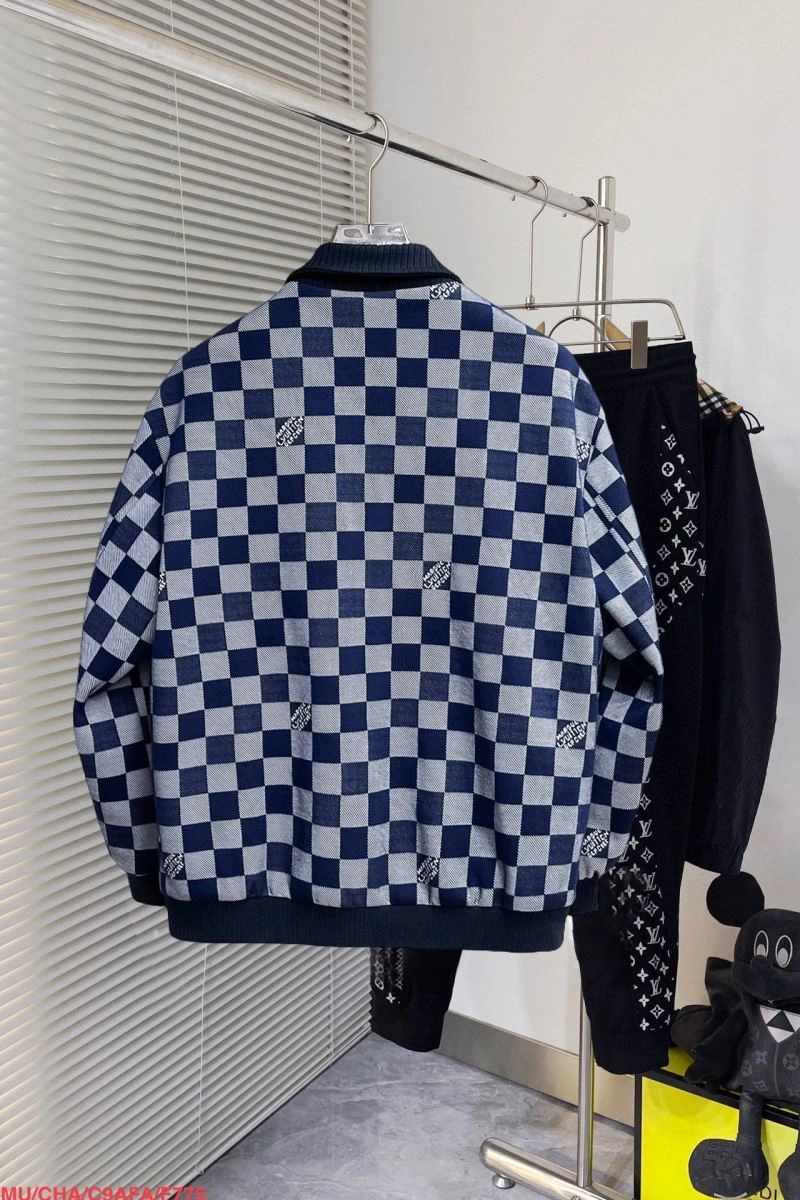 Breathable Louis Vuitton Outwear 136713