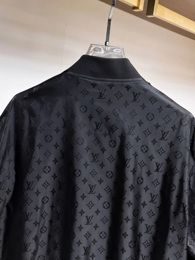 Louis Vuitton Outwear Stretchable 136708