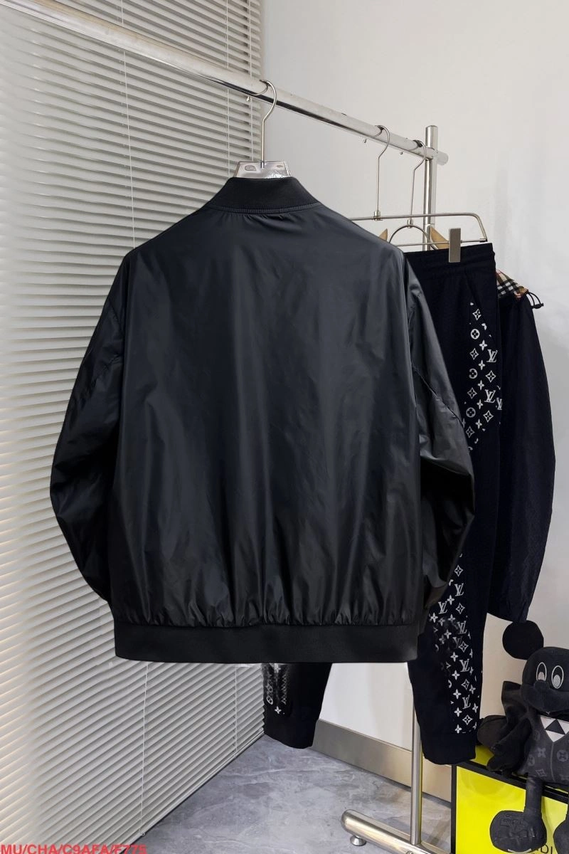 Louis Vuitton Outwear Stretchable 136708