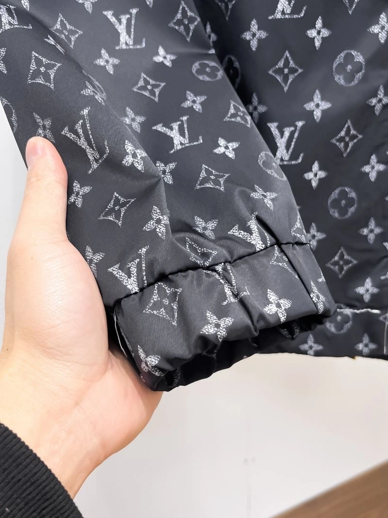 Trendsetting Louis Vuitton Outwear 136705
