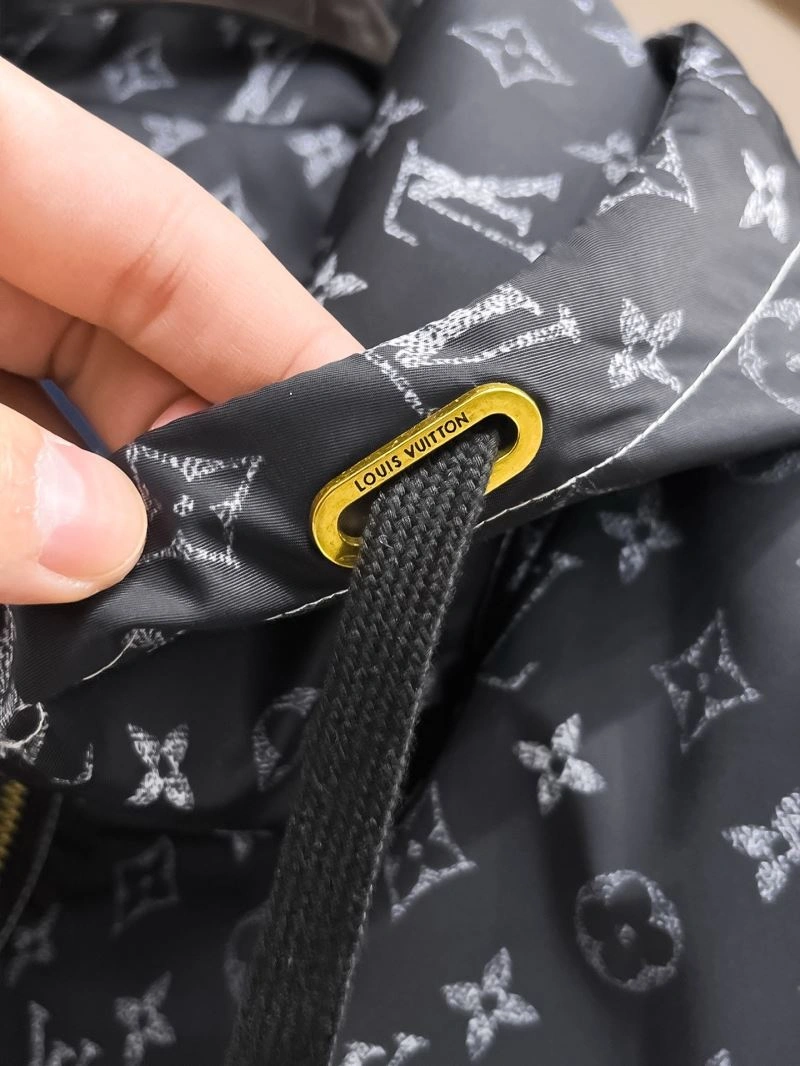 Trendsetting Louis Vuitton Outwear 136705
