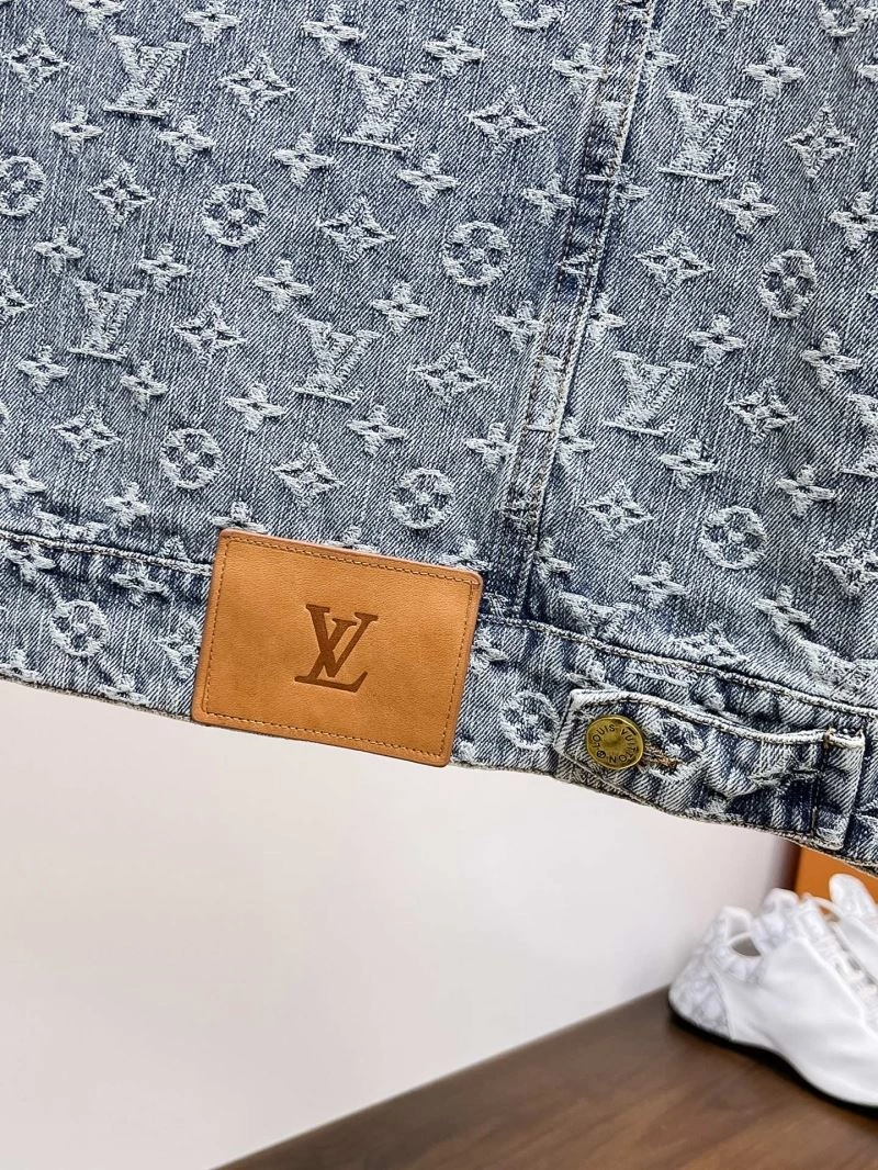 EasyCare Louis Vuitton Outwear 136699
