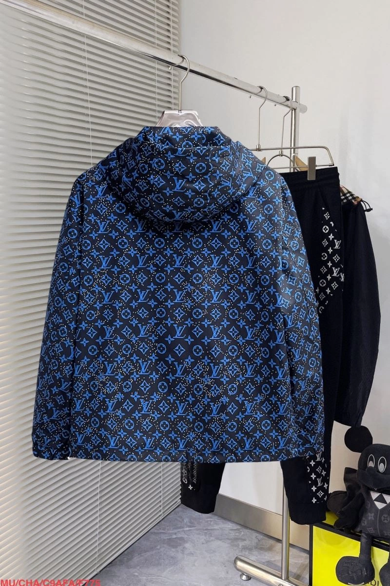 Louis Vuitton Outwear WellDesigned 136688