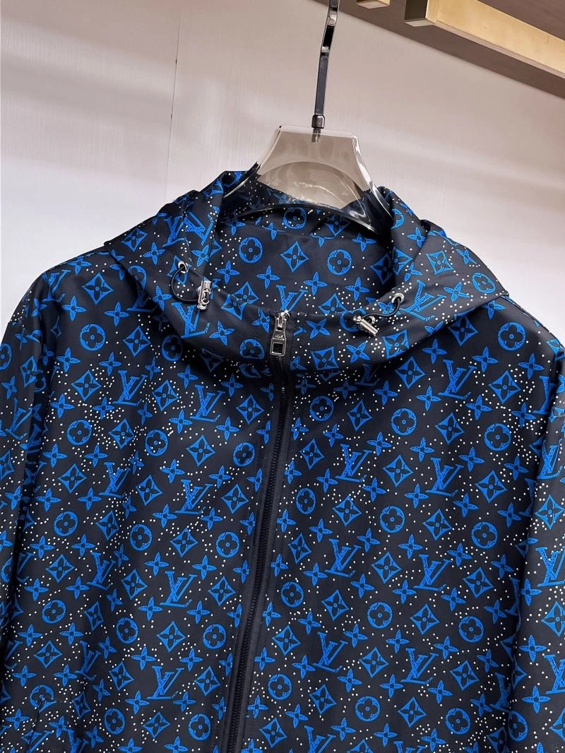 Louis Vuitton Outwear WellDesigned 136688