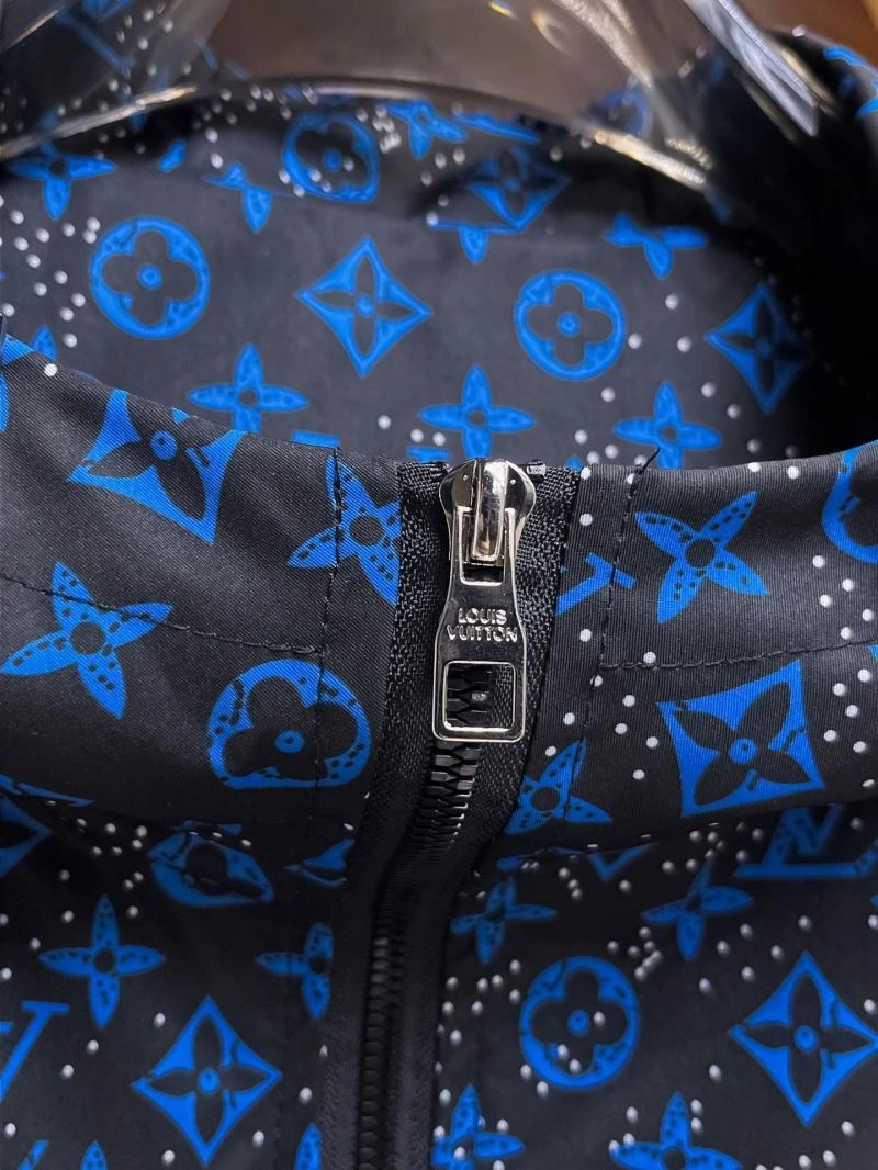 Louis Vuitton Outwear WellDesigned 136688