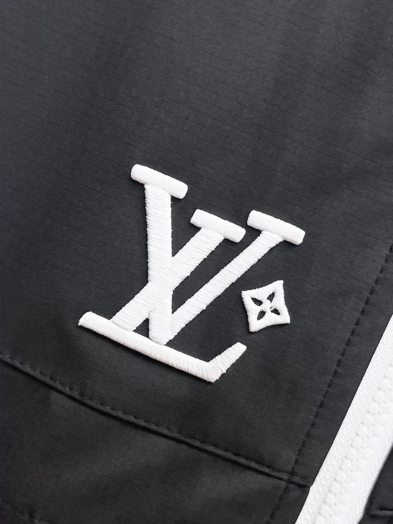 SoftTouch Louis Vuitton Outwear 136704