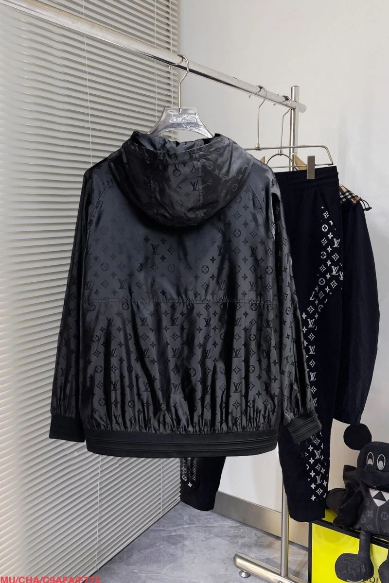 UrbanChic Louis Vuitton Outwear 136701