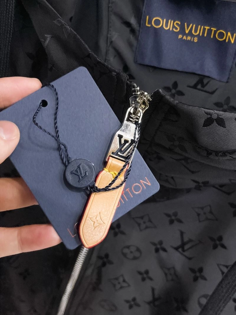 Louis Vuitton Outwear ComfortFit 136697