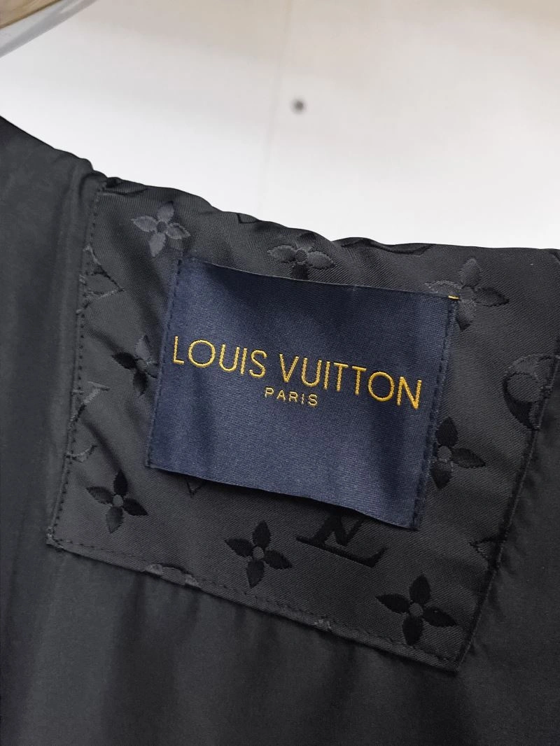 Louis Vuitton Outwear ComfortFit 136697