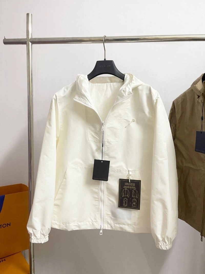 Louis Vuitton Outwear Supportive 136694
