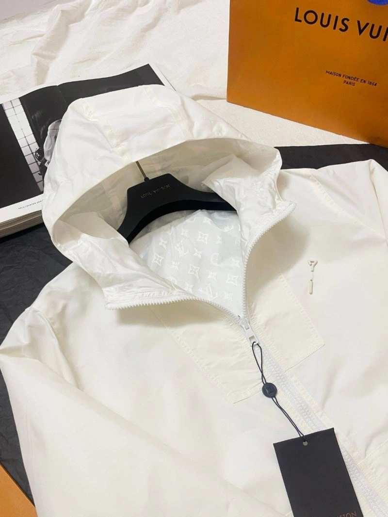 Louis Vuitton Outwear Supportive 136694