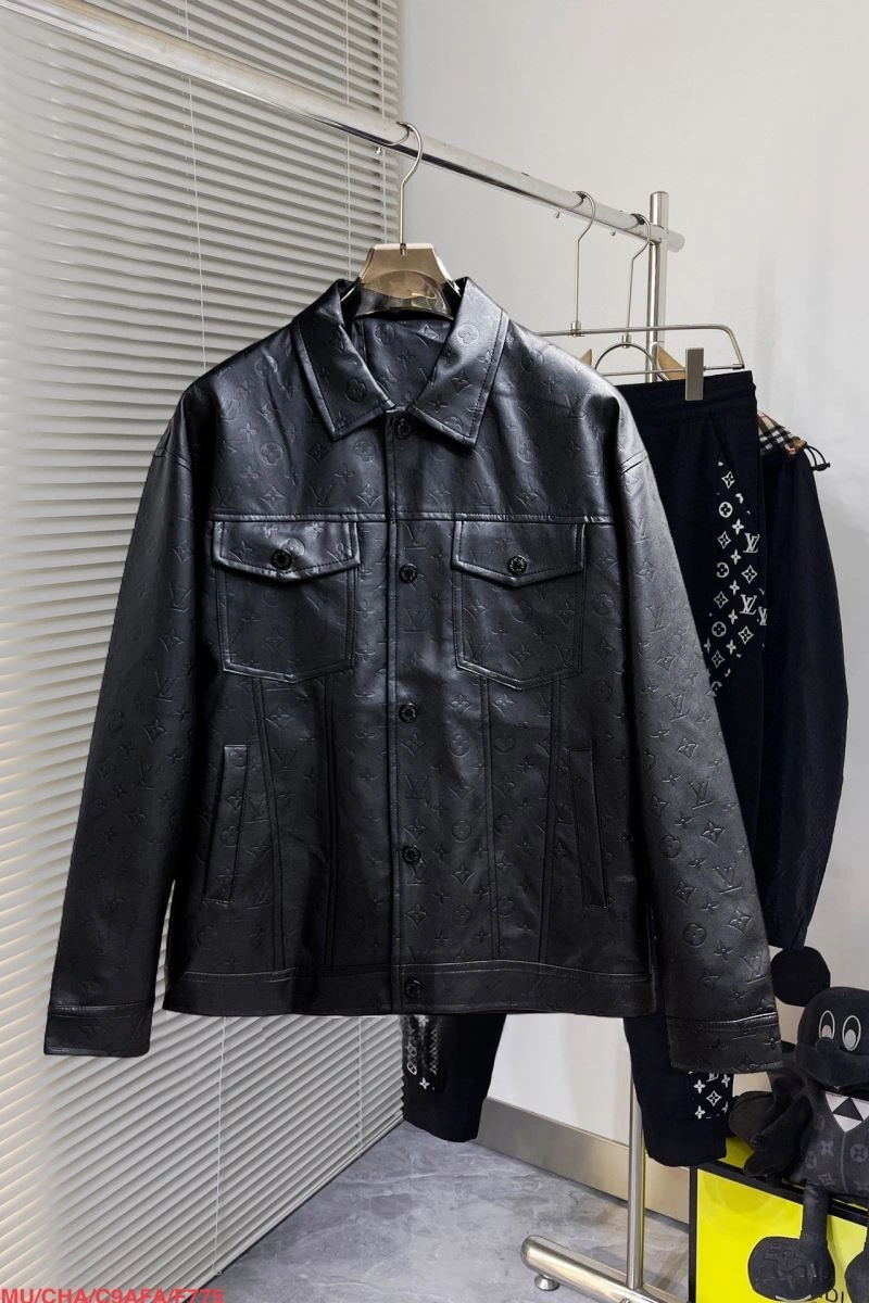 Louis Vuitton Outwear Trendsetting 136687