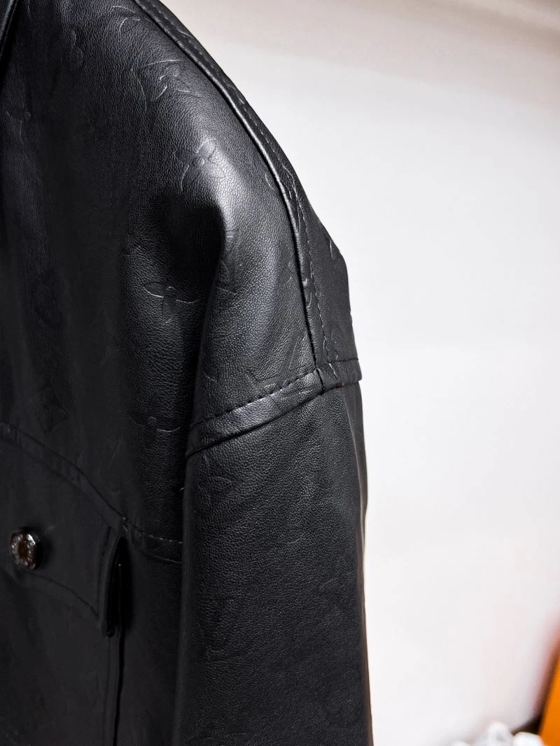 Louis Vuitton Outwear Trendsetting 136687