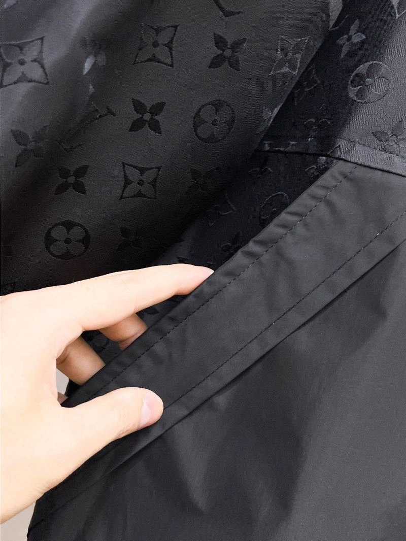 Youthful Louis Vuitton Outwear 136703