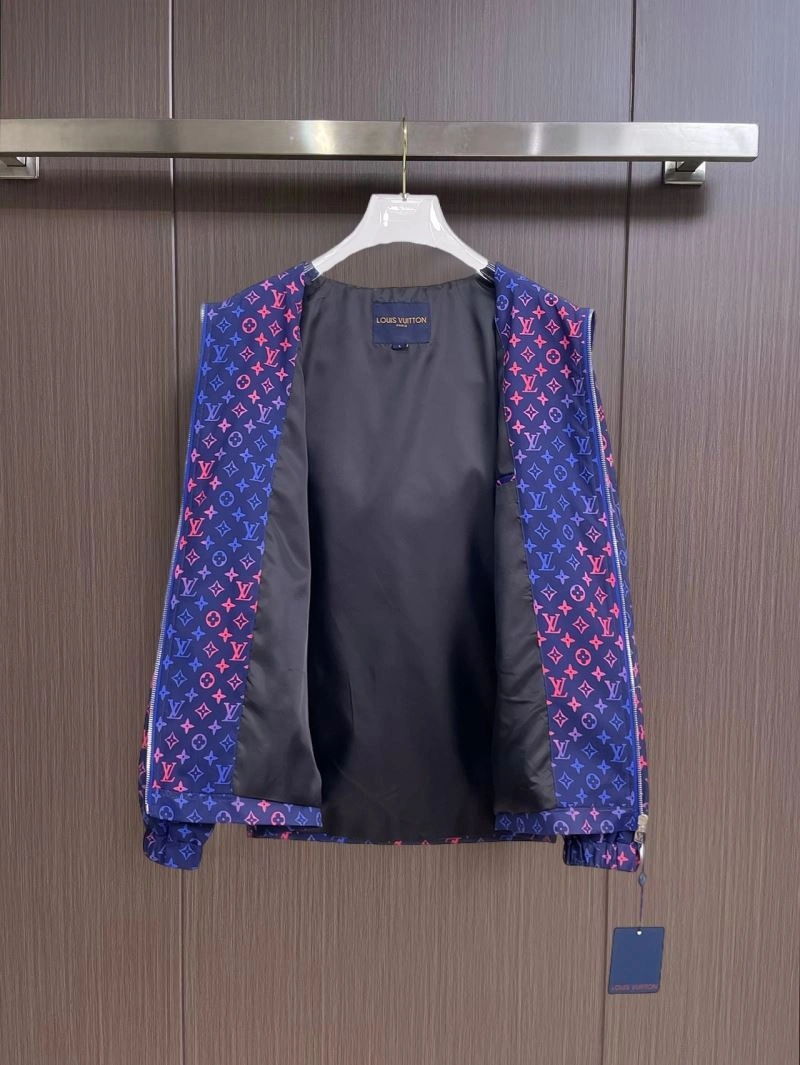 OdorResistant Louis Vuitton Outwear 136685