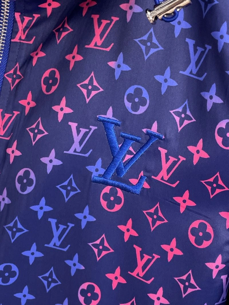 OdorResistant Louis Vuitton Outwear 136685