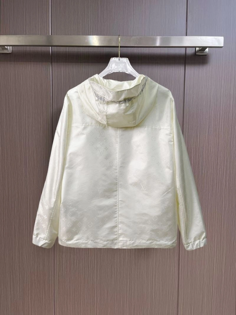 Louis Vuitton Outwear ZeroBulk 136683