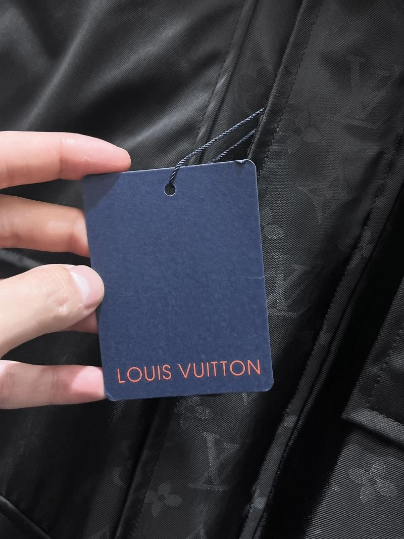 WaterResistant Louis Vuitton Outwear 136684