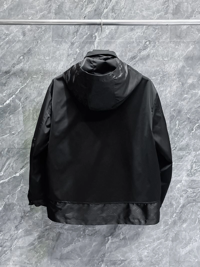 WaterResistant Louis Vuitton Outwear 136684