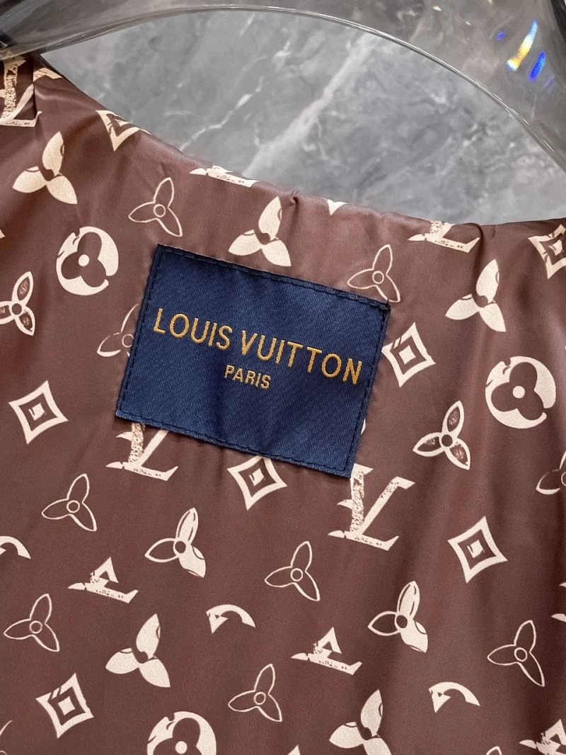 FashionForward Louis Vuitton Outwear 136678