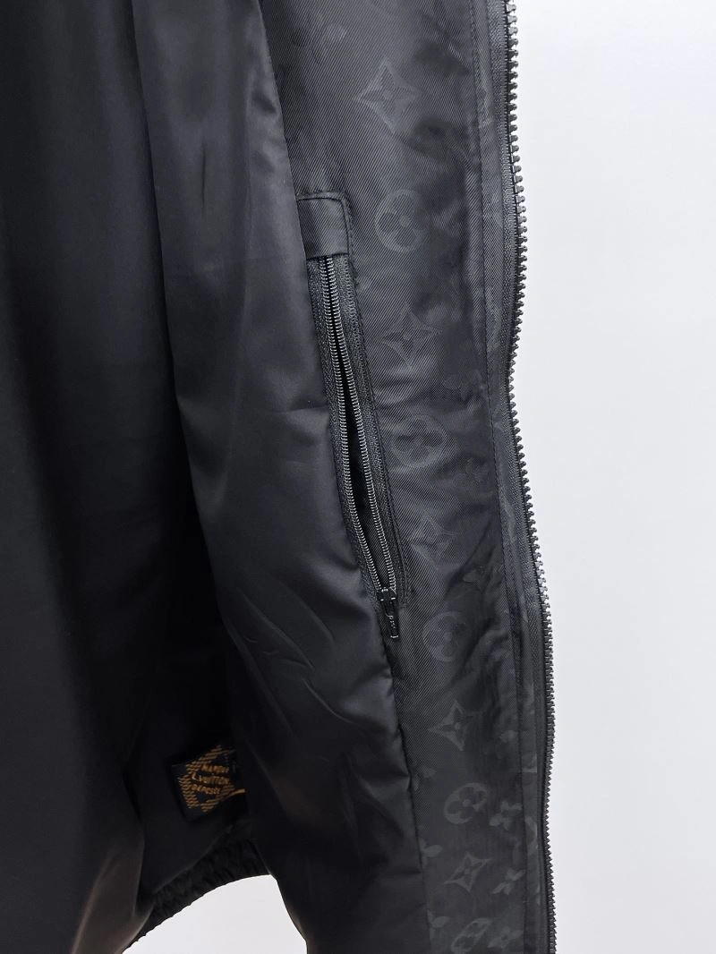 Louis Vuitton Outwear Elegant 136680