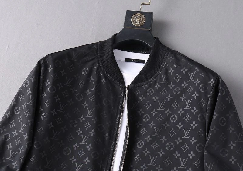 Louis Vuitton Outwear TopPick 136673