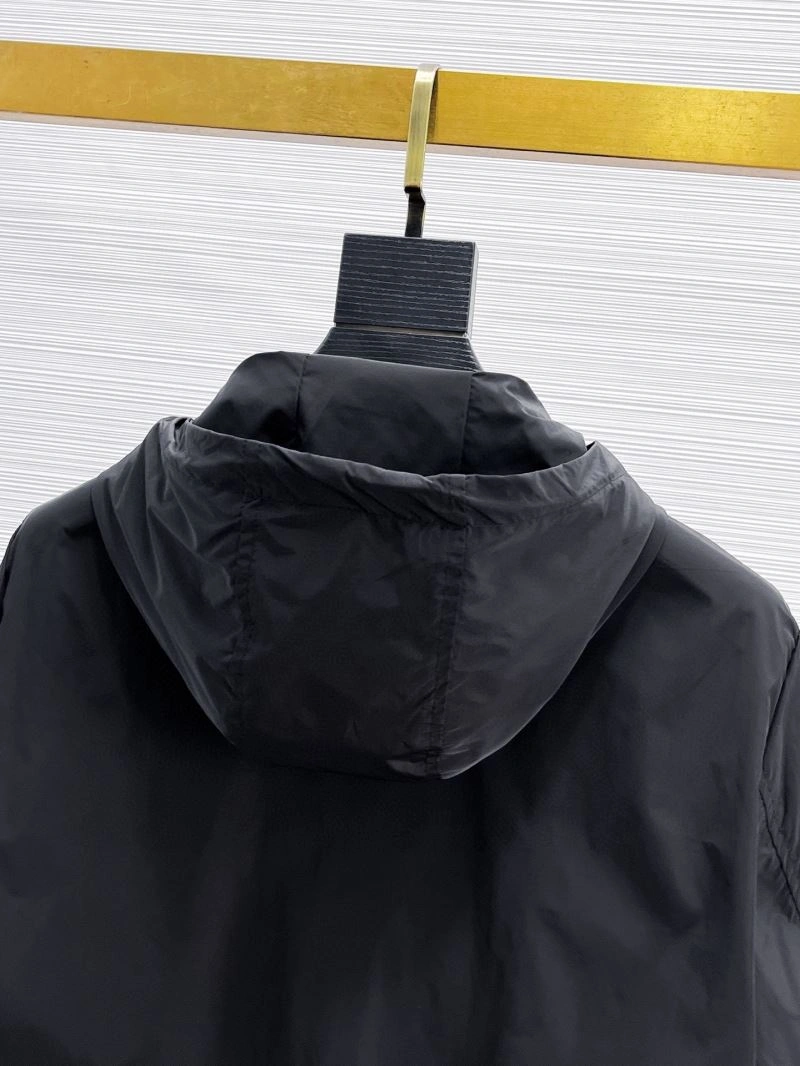 FlexibleFit Louis Vuitton Outwear 136663