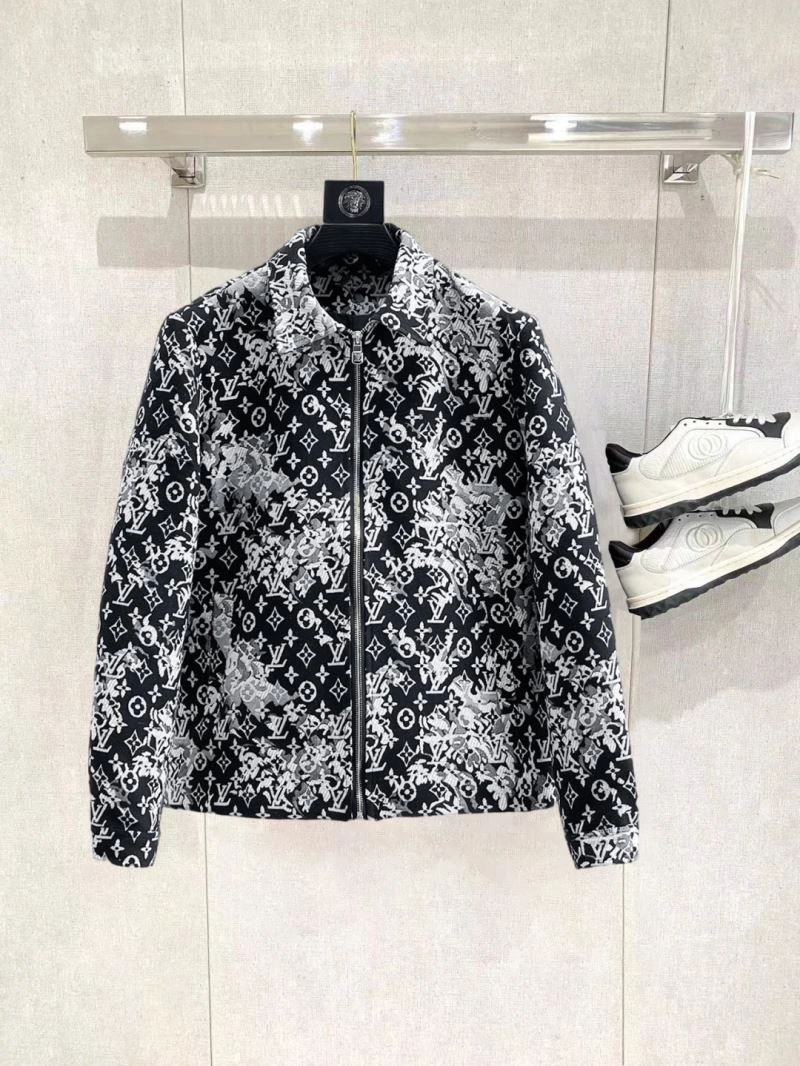 Louis Vuitton Outwear Effortless 136668