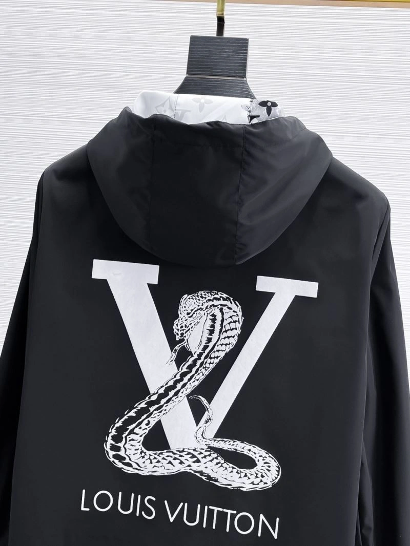 Louis Vuitton Outwear WellDesigned 136659