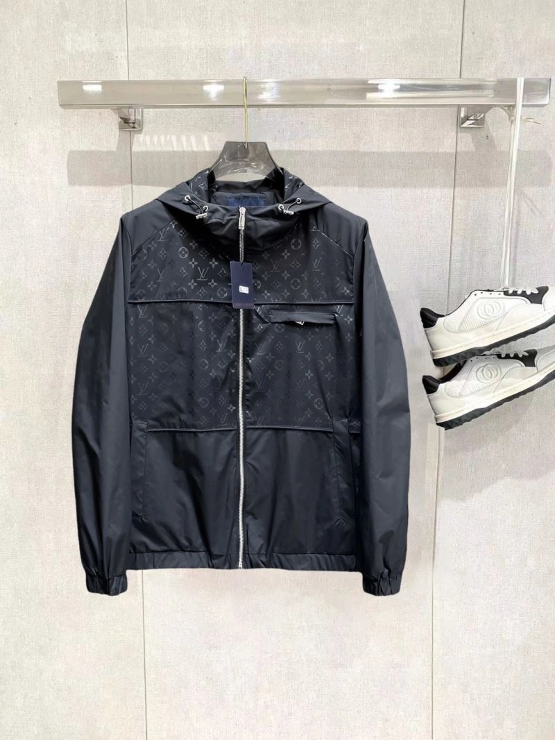Louis Vuitton Outwear Functional 136655