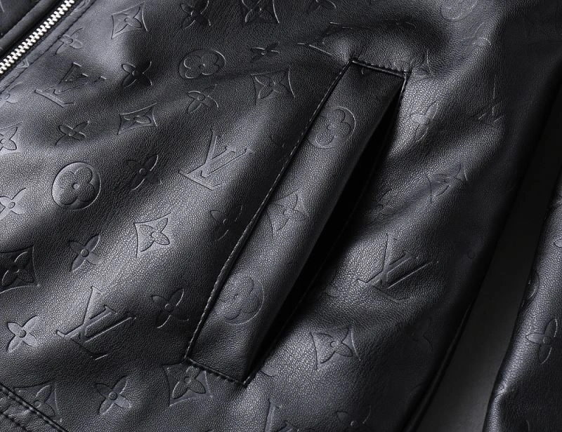 ModernLook Louis Vuitton Outwear 136648