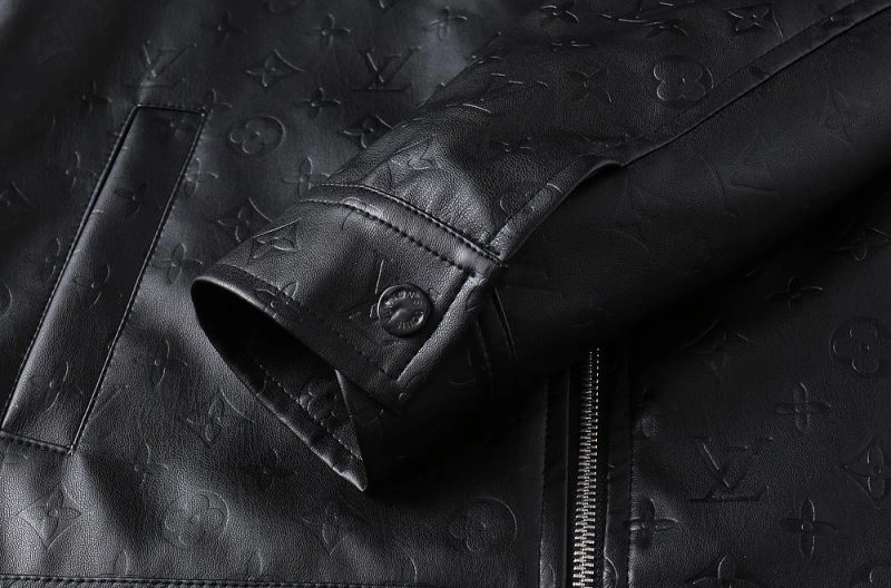 ModernLook Louis Vuitton Outwear 136648