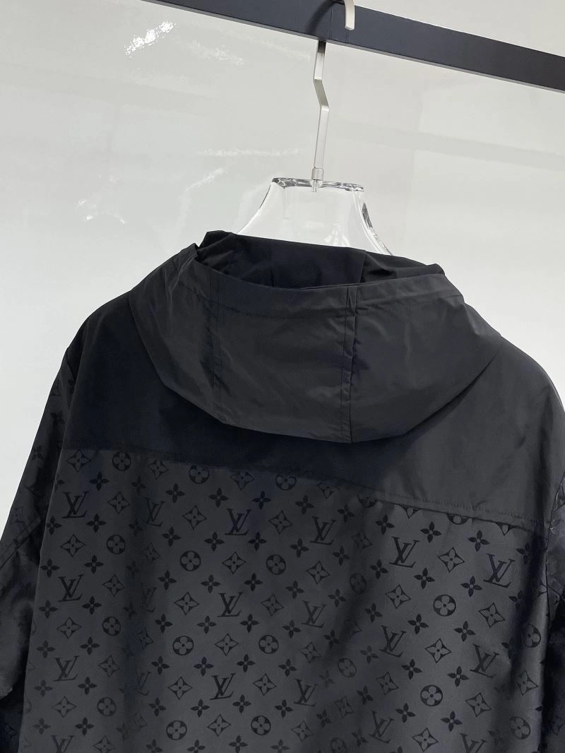 Louis Vuitton Outwear QuickDry 136660