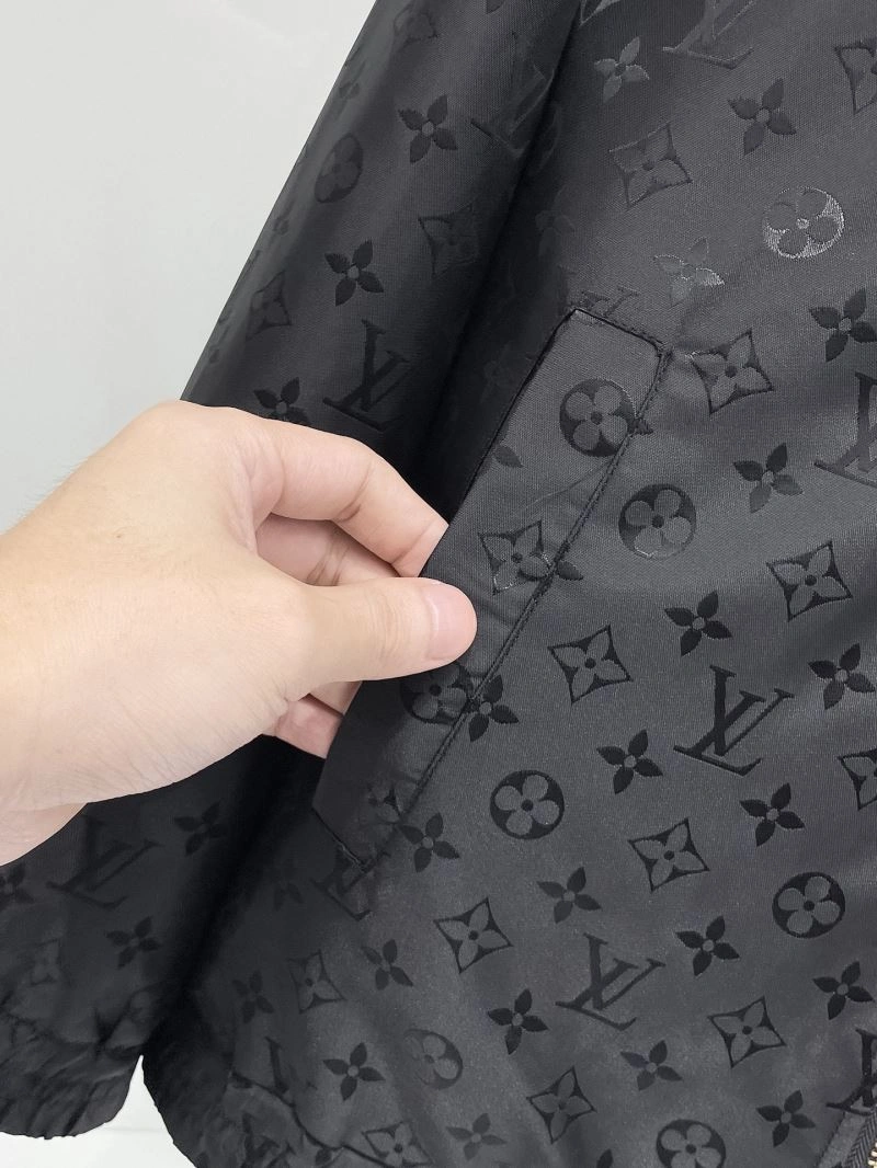 Louis Vuitton Outwear QuickDry 136660