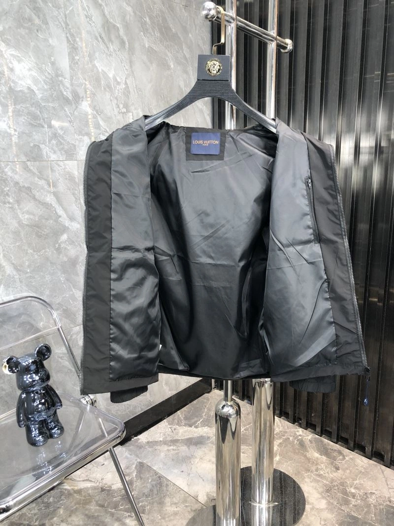 Louis Vuitton Outwear Casual 136649