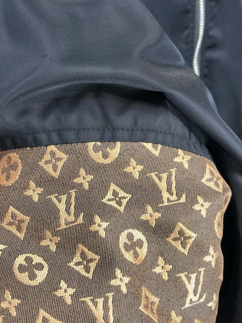 Louis Vuitton Outwear Sustainable 136644