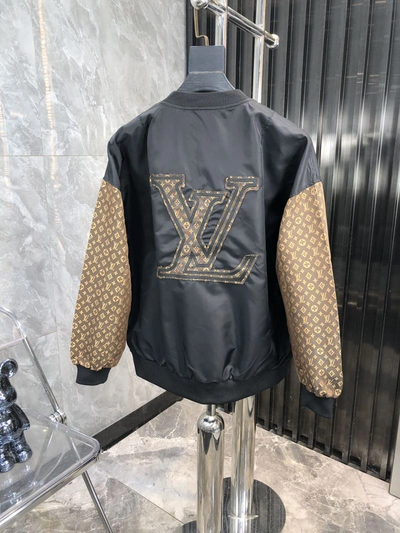 Louis Vuitton Outwear Sustainable 136644