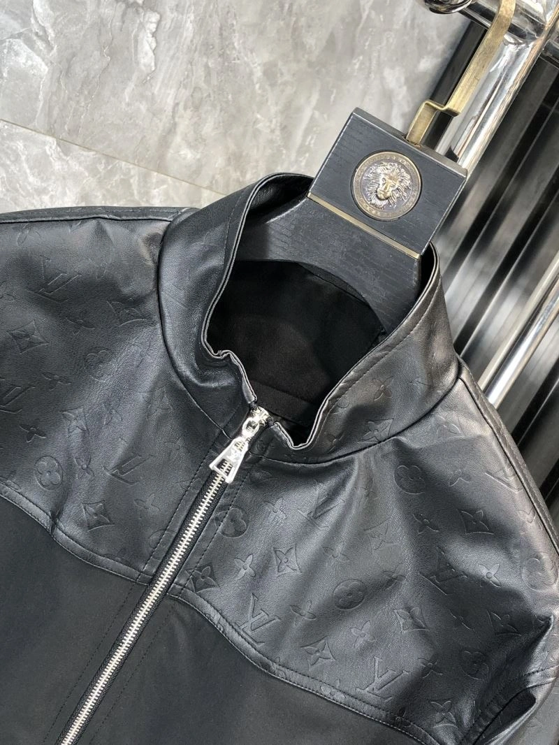 Original Louis Vuitton Outwear 136645