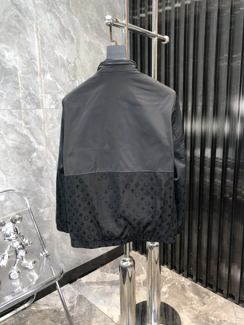 Louis Vuitton Outwear Timeless 136657