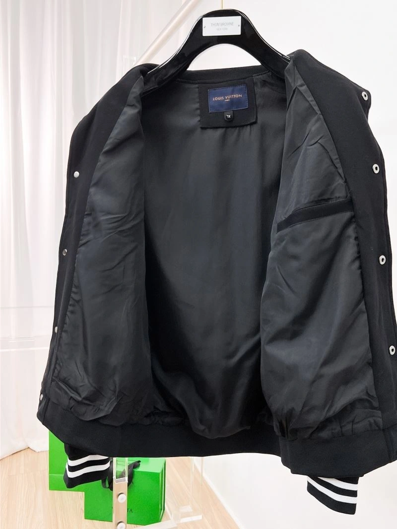 Louis Vuitton Outwear Comfortable 136653
