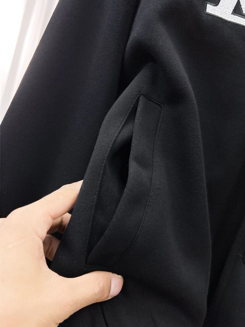 Louis Vuitton Outwear Comfortable 136653