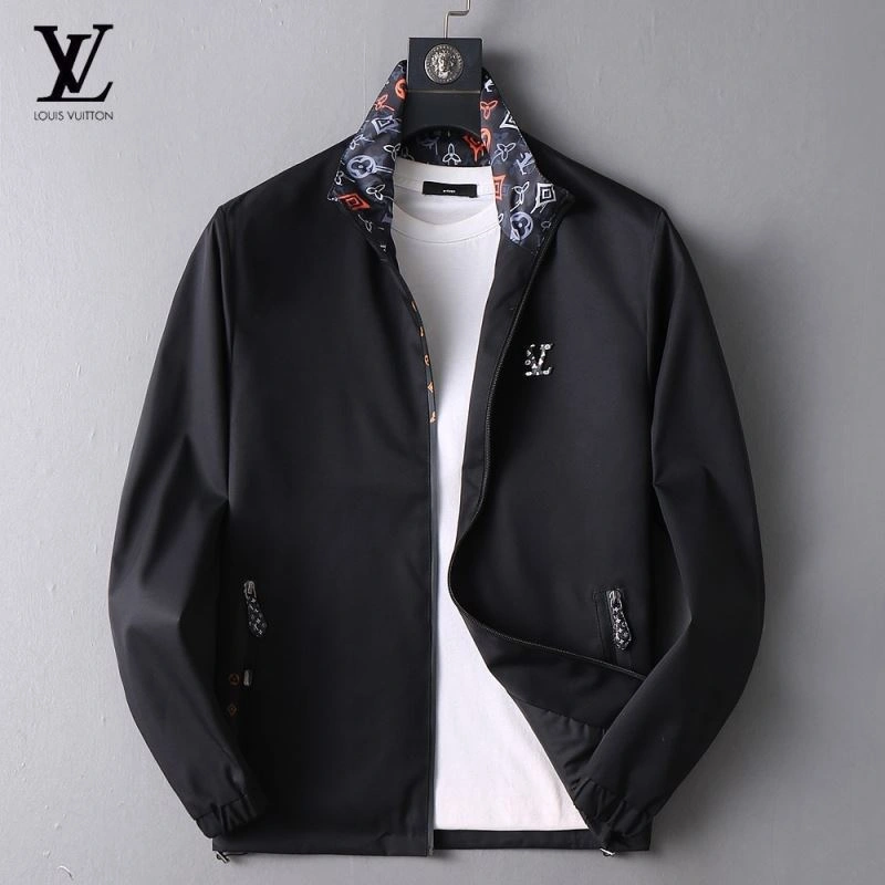 Bright Louis Vuitton Outwear 136640