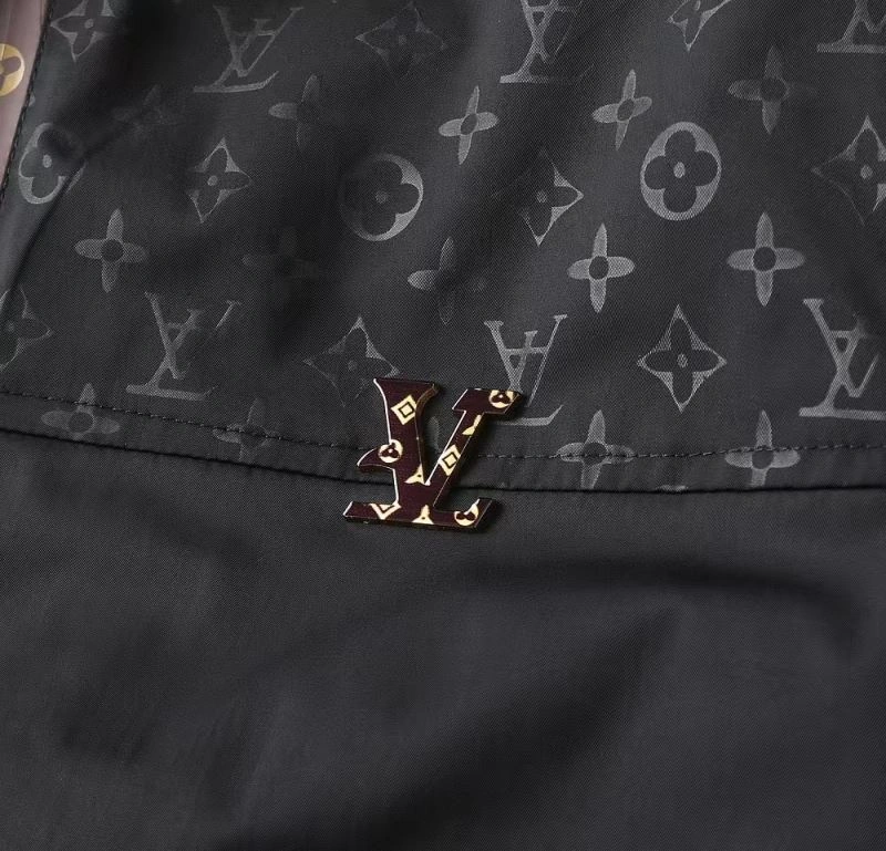 Louis Vuitton Outwear Trendsetting 136662