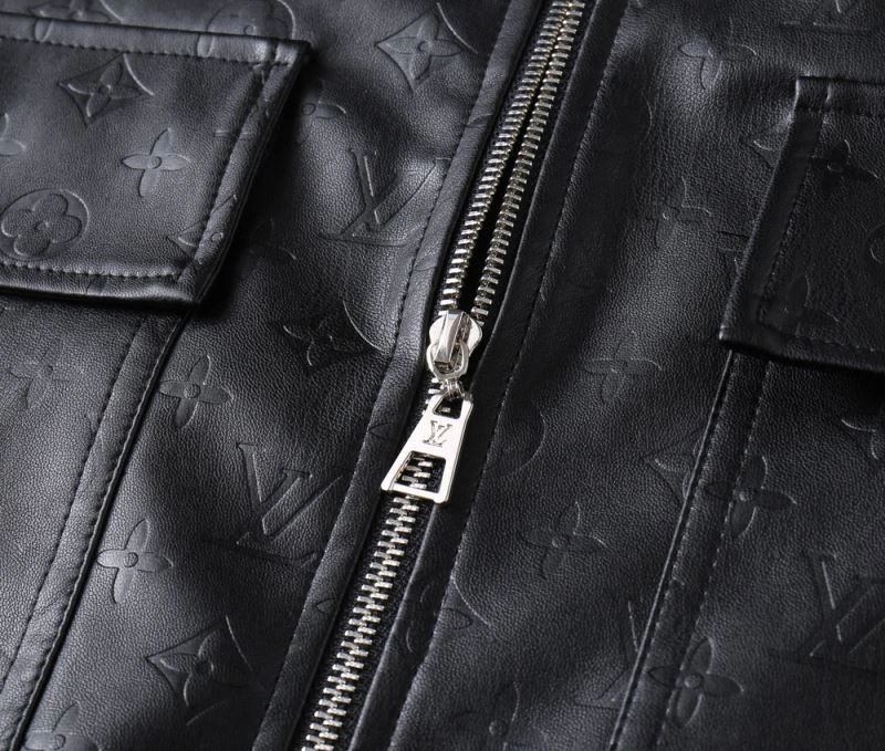 HighPerformance Louis Vuitton Outwear 136635